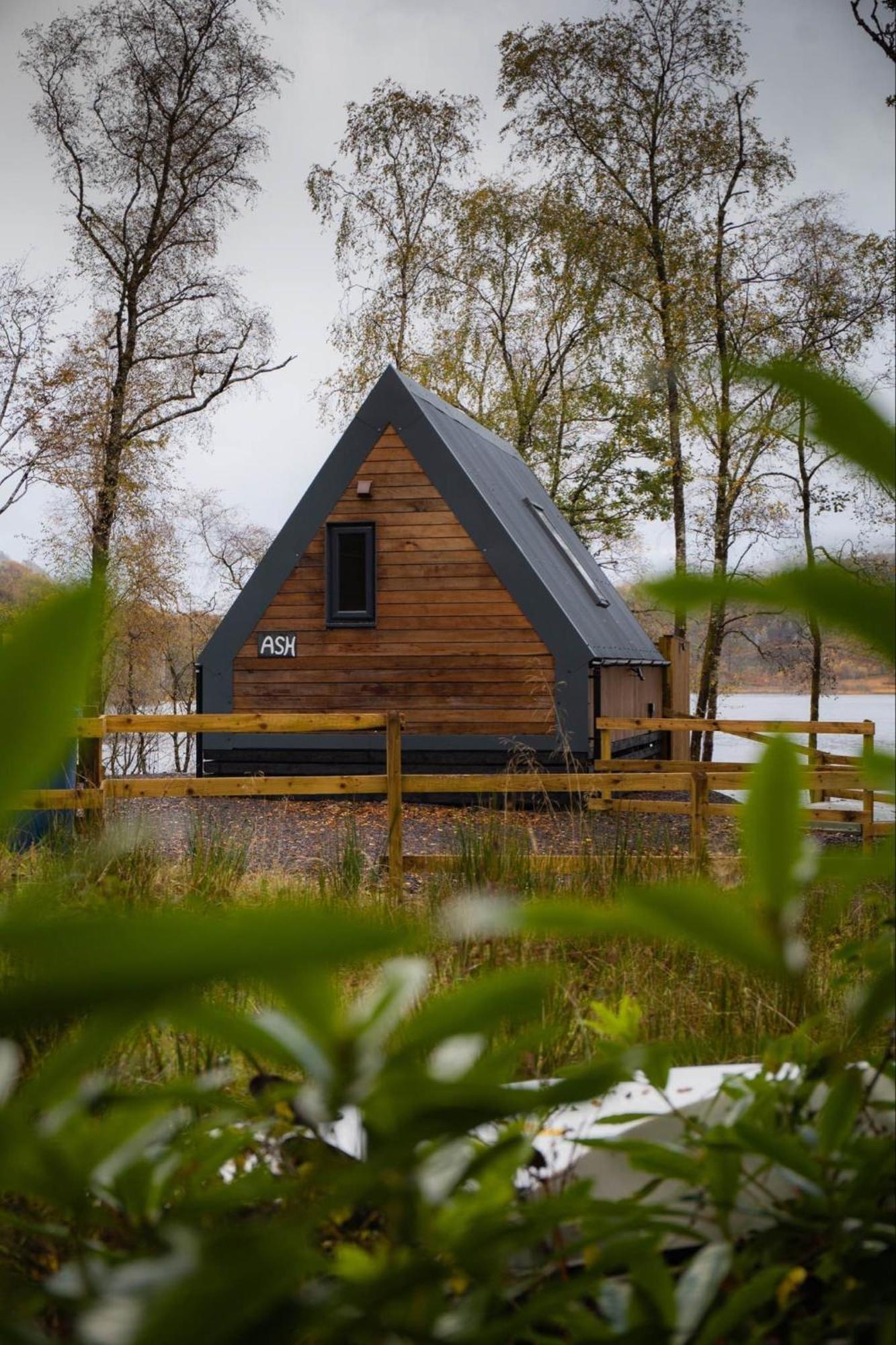 Glenfinnan Retreats Экстерьер фото